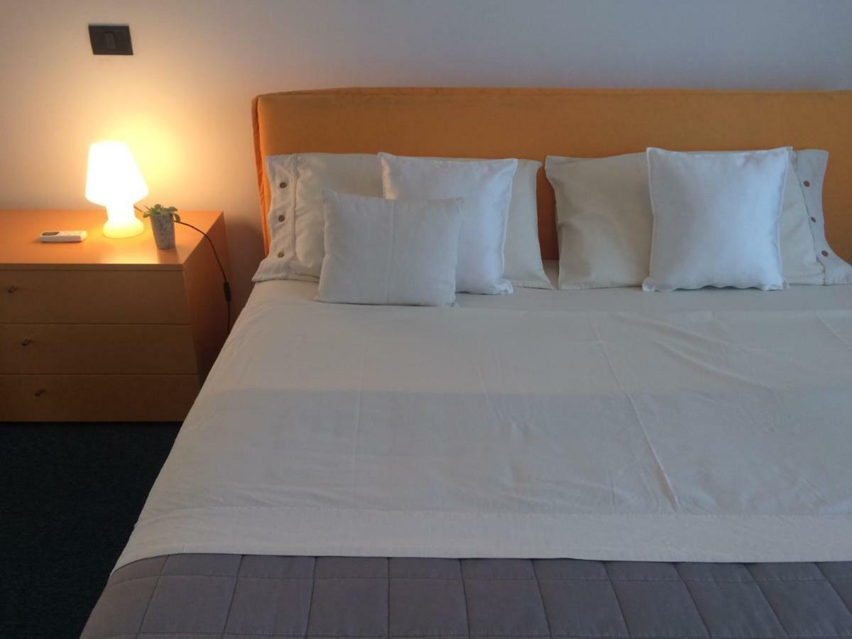Apartament Casa "T" Alba  Zewnętrze zdjęcie