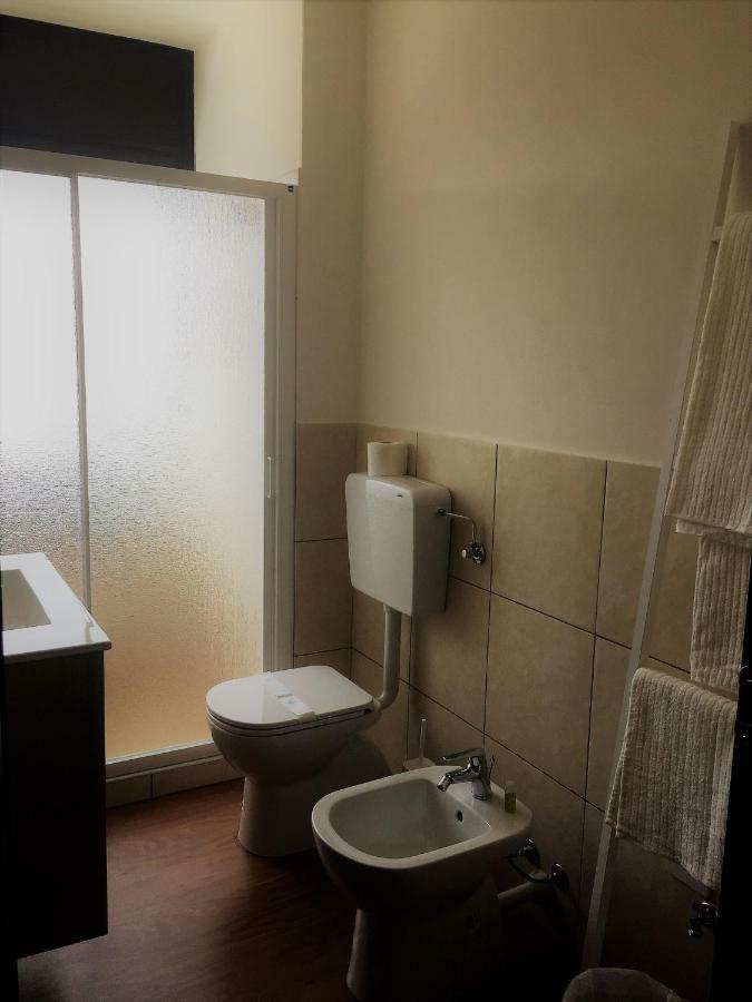 Apartament Casa "T" Alba  Zewnętrze zdjęcie