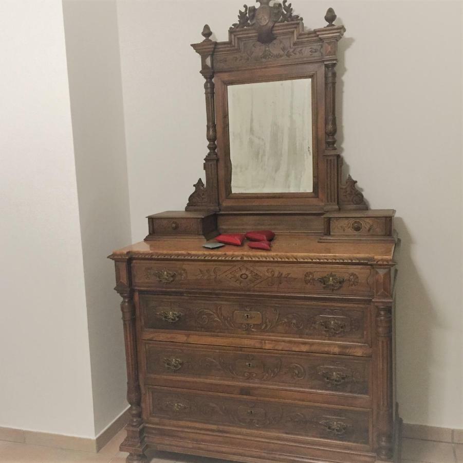 Apartament Casa "T" Alba  Zewnętrze zdjęcie