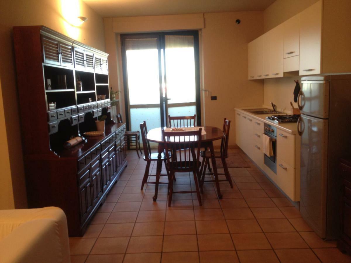 Apartament Casa "T" Alba  Zewnętrze zdjęcie
